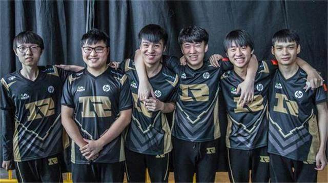 运动员容易 运动员容易