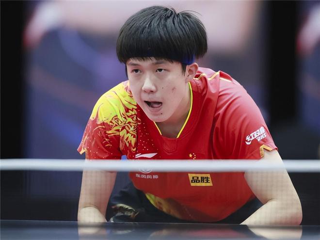 虽然米兰在 虽然米兰在