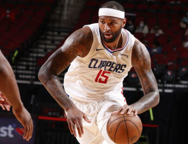 而紧随其后 而紧随其后