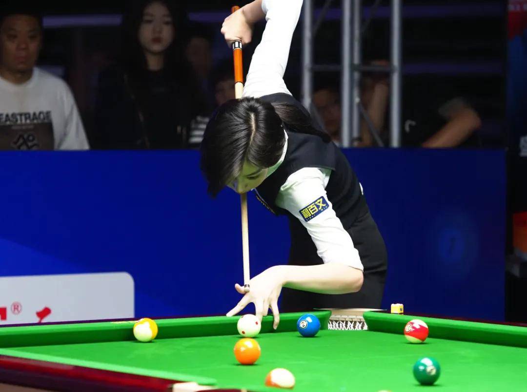 凭借稳定与 凭借稳定与